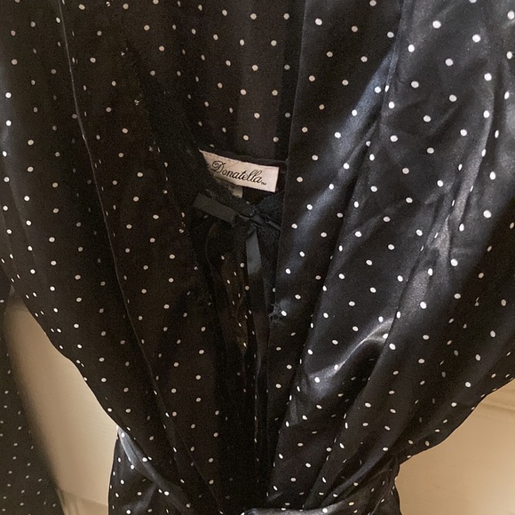 LINEA DONATELLA NIGHTGOWN/ROBE SET - Picture 3 of 5